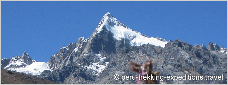 Peru: Climbing Nevado Huamashraju (5434 m), located East of the Huaraz City